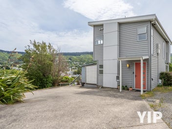 35 Tawa Terrace, Tawa, Wellington