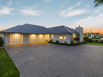 8 Oaks Drive, Lincoln, Lincoln