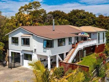 108 GLENDHU RD, Bayview, Auckland