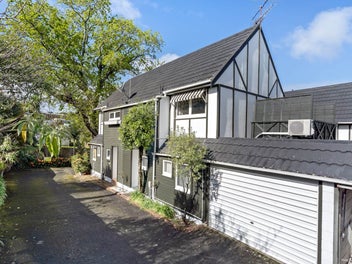 5/23 Cleary Road, Panmure, Auckland