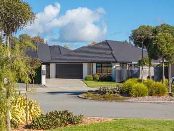 12 Rifle Range Place, Witherlea, Blenheim