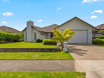 14 Lombardia Way, Karaka, Papakura