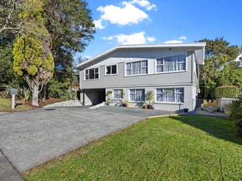 19 Takapu Street, Henderson, Auckland