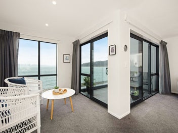 4/148 Evans Bay Parade, Roseneath, Wellington