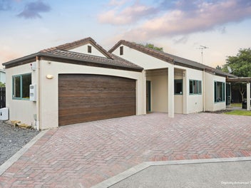 4/84 Braid Road, Saint Andrews, Hamilton