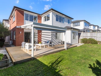 13 Carrygawley Road, Flat Bush, Auckland