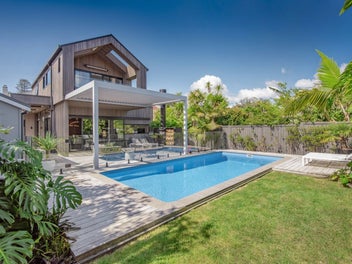 11 Cheltenham Road, Devonport, Auckland