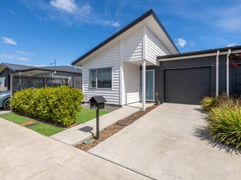 4 Kutukutu Street, Takanini, Auckland