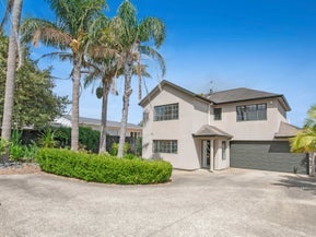 2/24 James Street, Bayview, Auckland