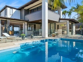 5 Castor Bay Road, Castor Bay, Auckland