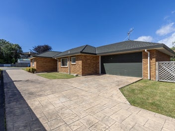 22 Kowhai Grove, Raumati Beach, Paraparaumu