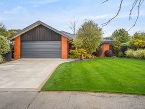 15 Strathmore Gardens, Burwood, Christchurch