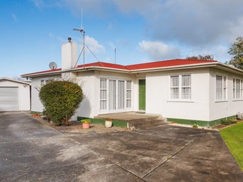 552 Pioneer Highway, Highbury, Palmerston North