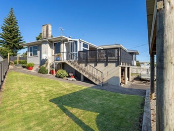 113 Ngamotu Road, Spotswood, New Plymouth