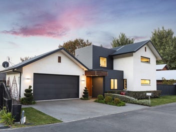2 Maurice Knowles Lane, Cashmere, Christchurch