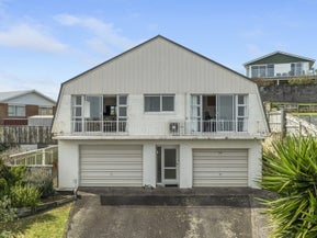 30 Crownhill Street, Spotswood, New Plymouth