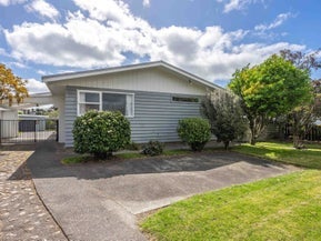 20 Teoti Street, Paraparaumu Beach, Paraparaumu