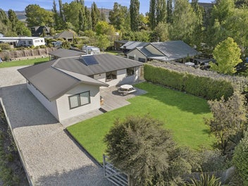21 Bernard Road, Albert Town, Wanaka