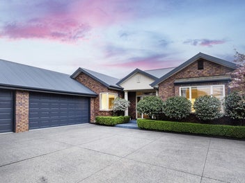 28 Glen Oaks Drive, Northwood, Christchurch