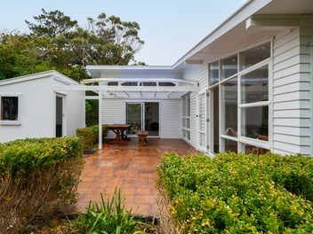 5 Chudleigh Grove, Churton Park, Wellington