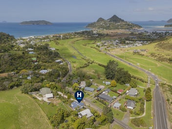 8 Ocean Beach Road, Tairua, Tairua