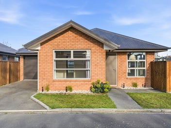 1/286 Pages Road, Wainoni, Christchurch
