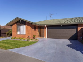 2/21 Ben Nevis Drive, Broomfield, Christchurch