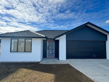 51 Booker Drive, Tuakau, Tuakau