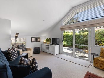 3/93 Aikmans Road, Merivale, Christchurch