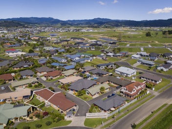 3/2 Mayfair Close, Whitianga, Whitianga