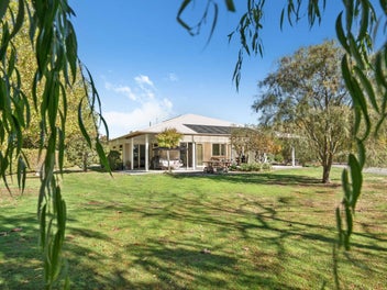 84 Jellicoe Street, Greytown