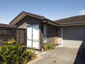 11A Yanicks Crescent, Fitzroy, Hamilton