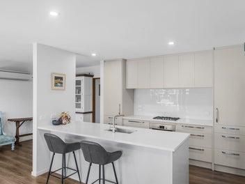 117 Inwoods Close, Parklands, Christchurch