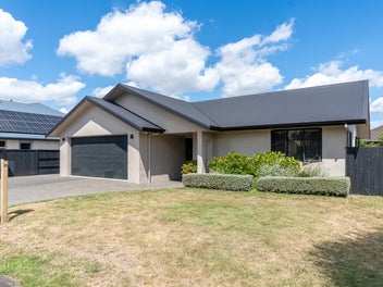 35 Haswell Place, Huntington, Hamilton