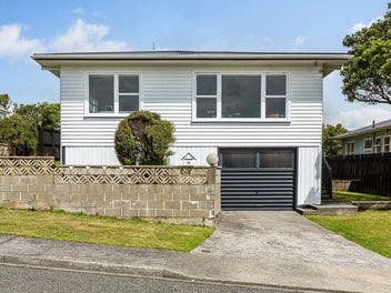22 Lomita Road, Johnsonville, Wellington