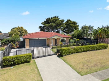 86 Etherton Drive, Weymouth, Auckland