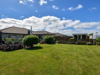 50 Armstrong Avenue, Carterton