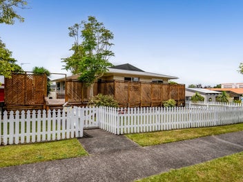 147 Govett Avenue, Frankleigh Park, New Plymouth