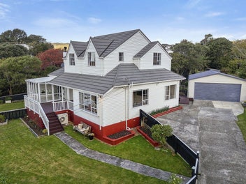 53 The Drive, Tawa, Wellington