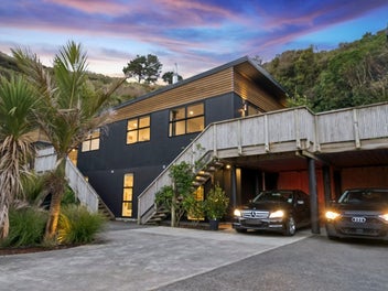 12 Appleton Place, Karori, Wellington