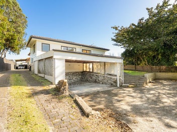 90 Windermere Drive, Poike, Tauranga