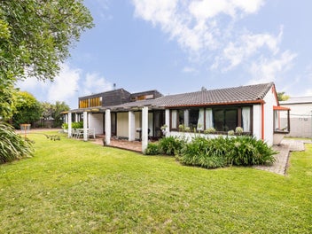 1007A Caroline Road, Mayfair, Hastings