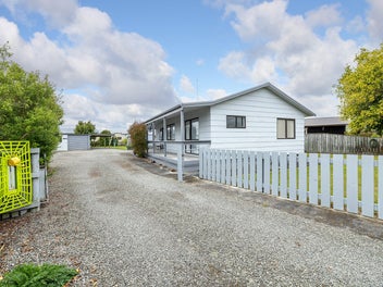 34 Frederick Street, Carterton