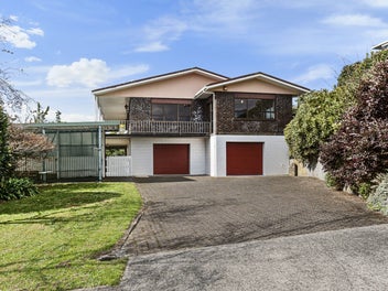 11 Kellyville Heights, Merrilands, New Plymouth