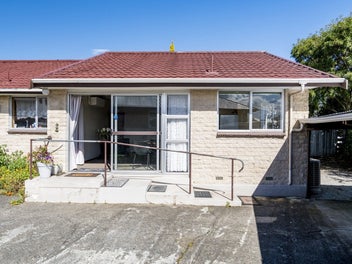 18F Gordon Road, Mosgiel, Mosgiel