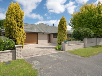 4 Penruddock Rise, Westmorland, Christchurch