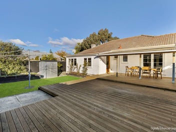 83B Whitby Road, Wakefield