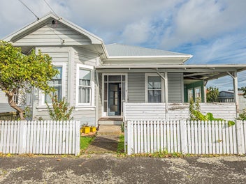 7 Barrack Street, Whanganui, Whanganui