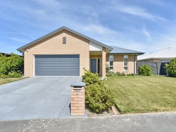 11 Maurice Stanton Place, Shirley, Christchurch