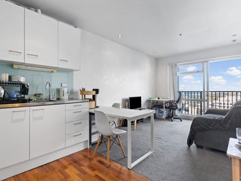 24I/16 Gore Street, Auckland Central, Auckland